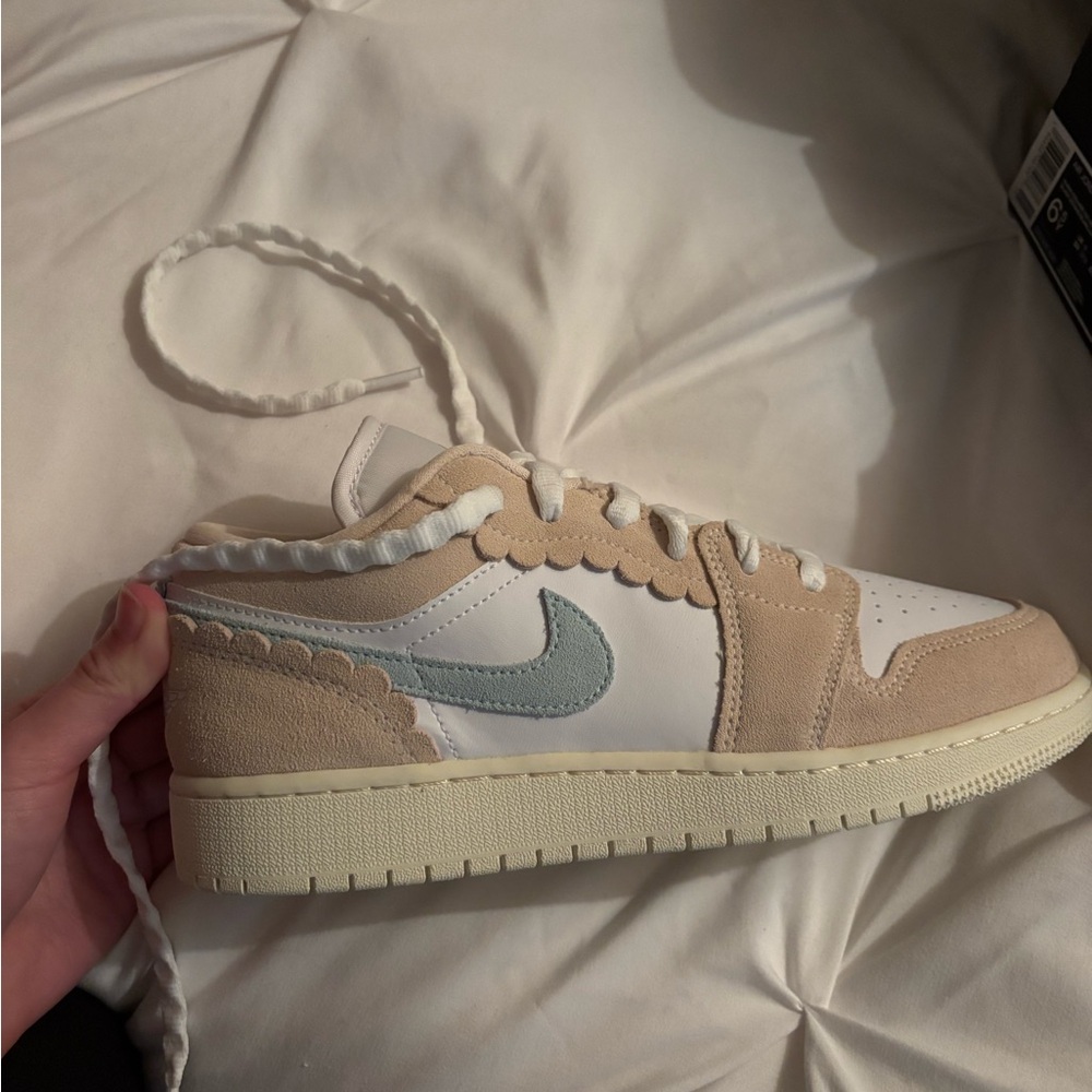 Nike Air Jordan Low Sneakers